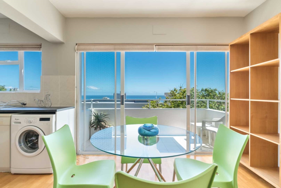 2 Bedroom Property for Sale in Sea Point Western Cape